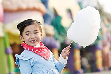 科技感上来了！《赛博朋克2077》飞车MOD演示